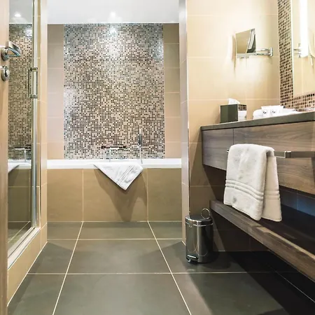 Hotel Le Savoy-2